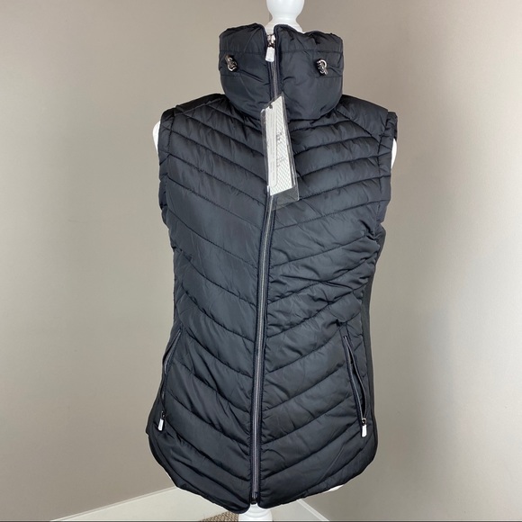 special one Jackets & Blazers - NWT SPECIAL ONE BLACK PUFFER HIGH COLLAR VEST